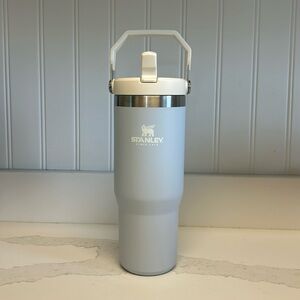 Stanley IceFlow Flip Straw Tumbler 30 oz - Cloud color